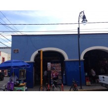 Cosme del Razo Market