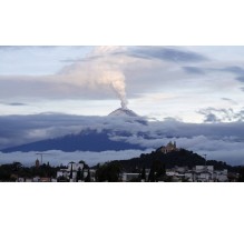 Reportan 127 exhalaciones y cinco explosiones en Popocatépetl